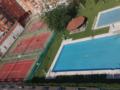 Piso en calle Cueva de Menga, 3 - Foto 2