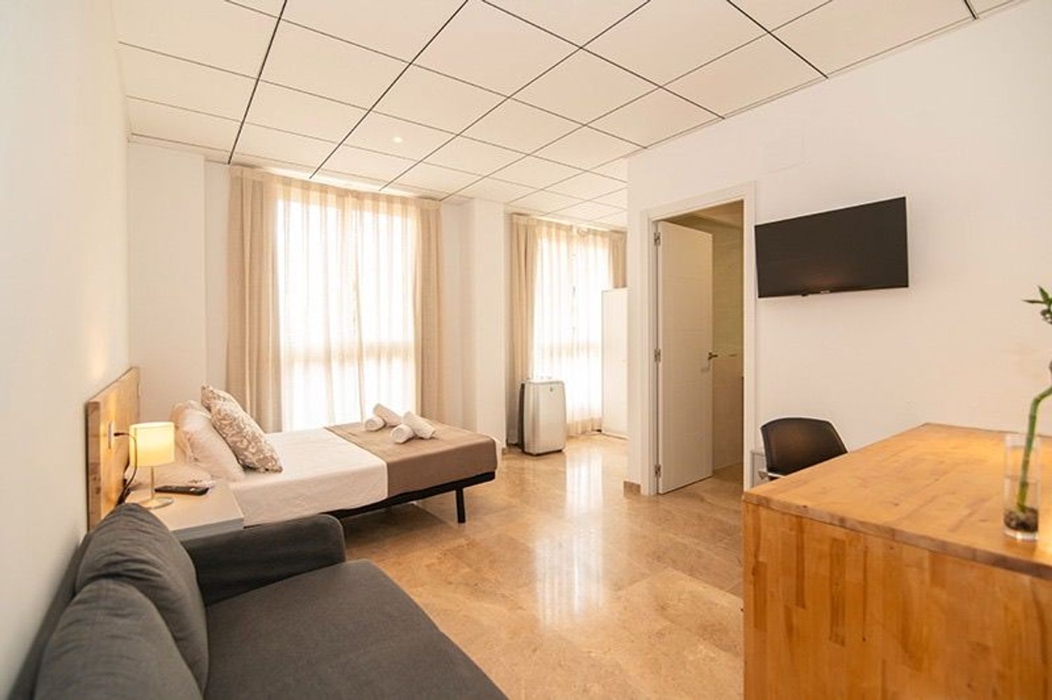 Estudio en calle Campoamor, 8 - Foto 3