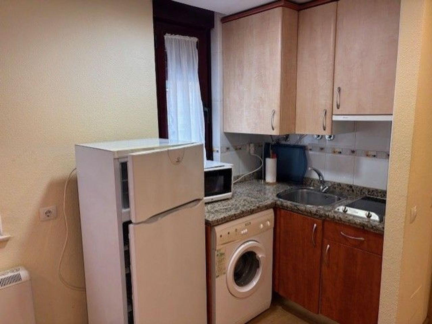 Alquiler de estudio en Calle Fray Luis de Granada, 42 - Foto 5