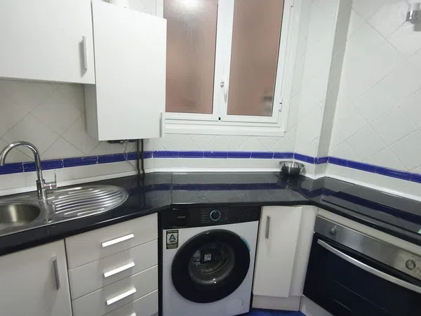 Piso en Calle Pintor Casilari Roldán - Foto 11