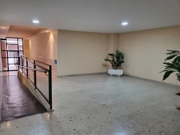 Piso en  Calle Mariano Benlliure 1 - Foto 2