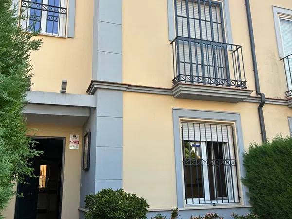 Chalet adosado en Calle las Partidas, 5, Centro, Centro - Foto 1