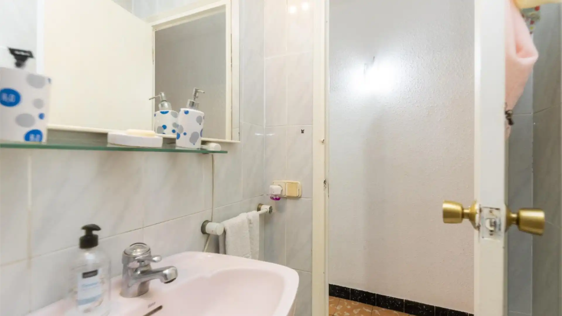 Piso en  Carrer de Pere Masallach 6 - Foto 9