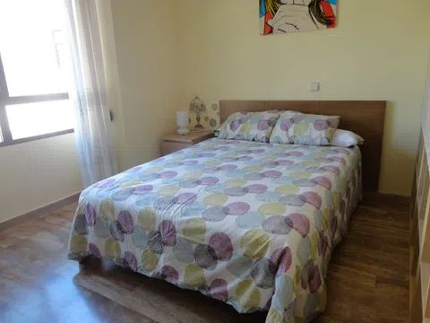 Estudio en calle de Pedro Villar, 6