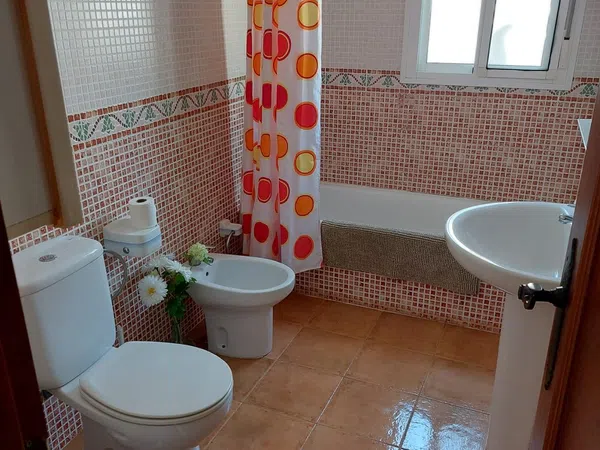 Casa o chalet independiente en Chalet en Pinar de los Guisos, 3, Las Lagunas - Campano - Foto 7