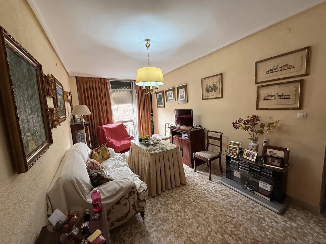 Piso en  Avenida Doctor Fedriani 22 - Foto 1