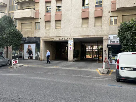 Piso en calle Camilo José Cela, 6