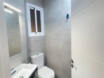 Piso en  Calle Duquesa de Parcent 8 - Foto 4
