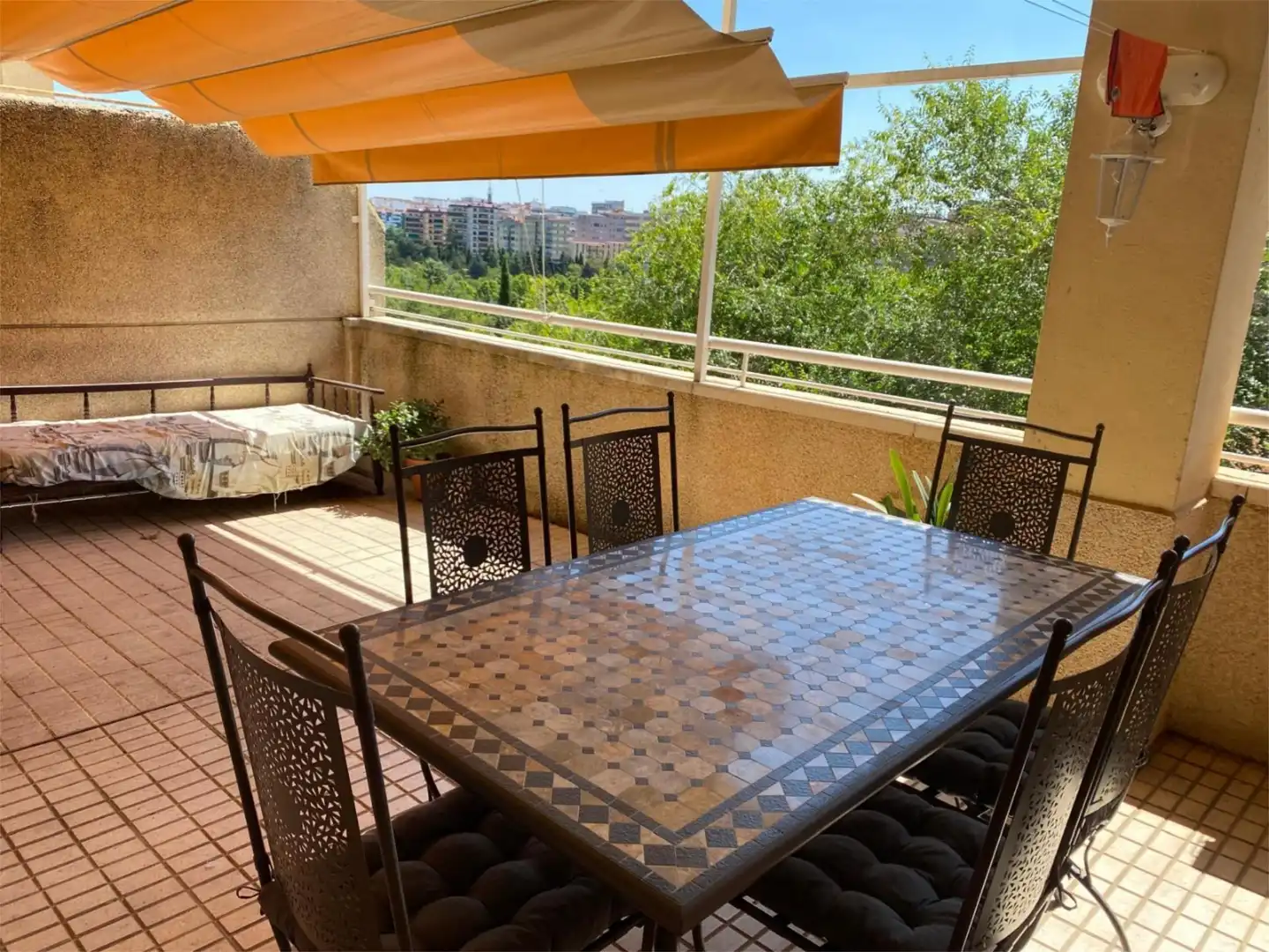 Apartamento en  Avenida Rodríguez de Ledesma 10 - Foto 2