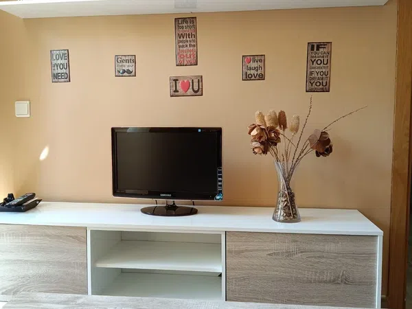 Piso en calle Río Jarama, 2 - Foto 2