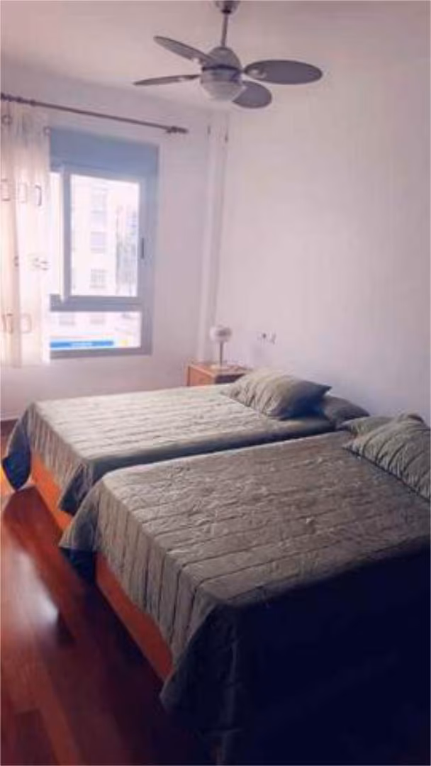 Piso en Juan Carlos I - Foto 7