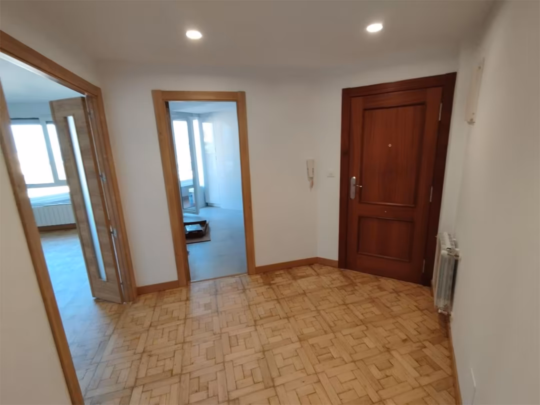 Piso en  Avenida de Cantabria 40 - Foto 8