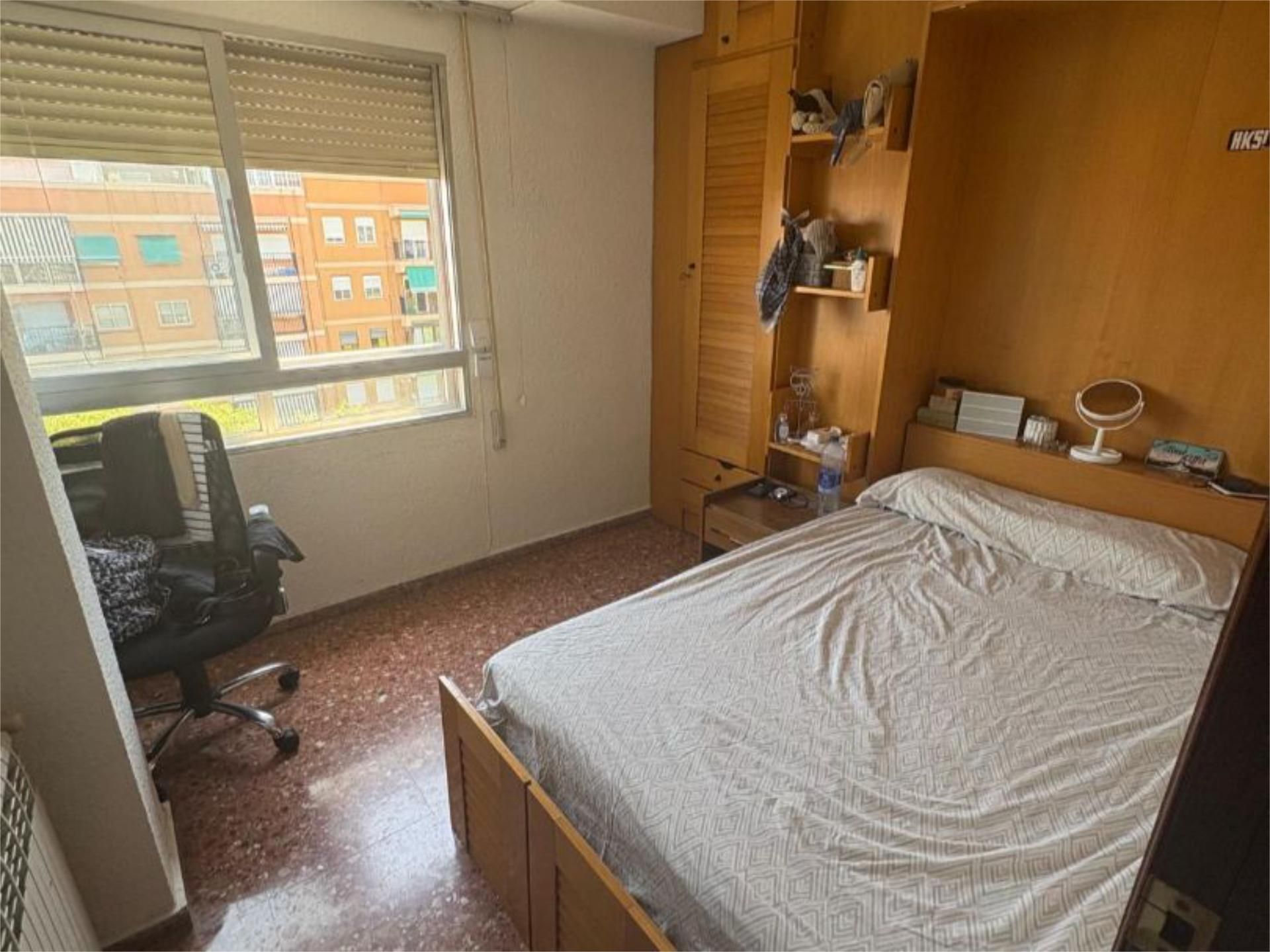 Piso en  Carrer del Doctor Manuel Candela 40-1 - Foto 2