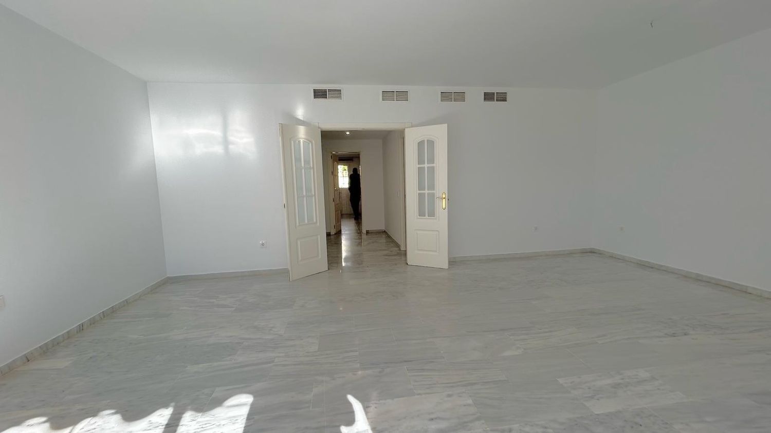 Piso en Calle Lingüista Manuel Seco - Foto 10