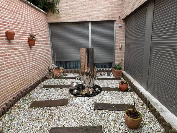 Chalet pareado en calle de Sitges, 4 - Foto 1