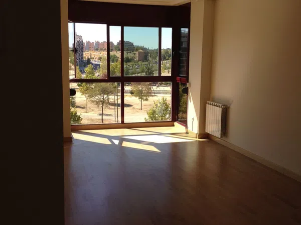 Piso en calle de Palas de Rey, 48