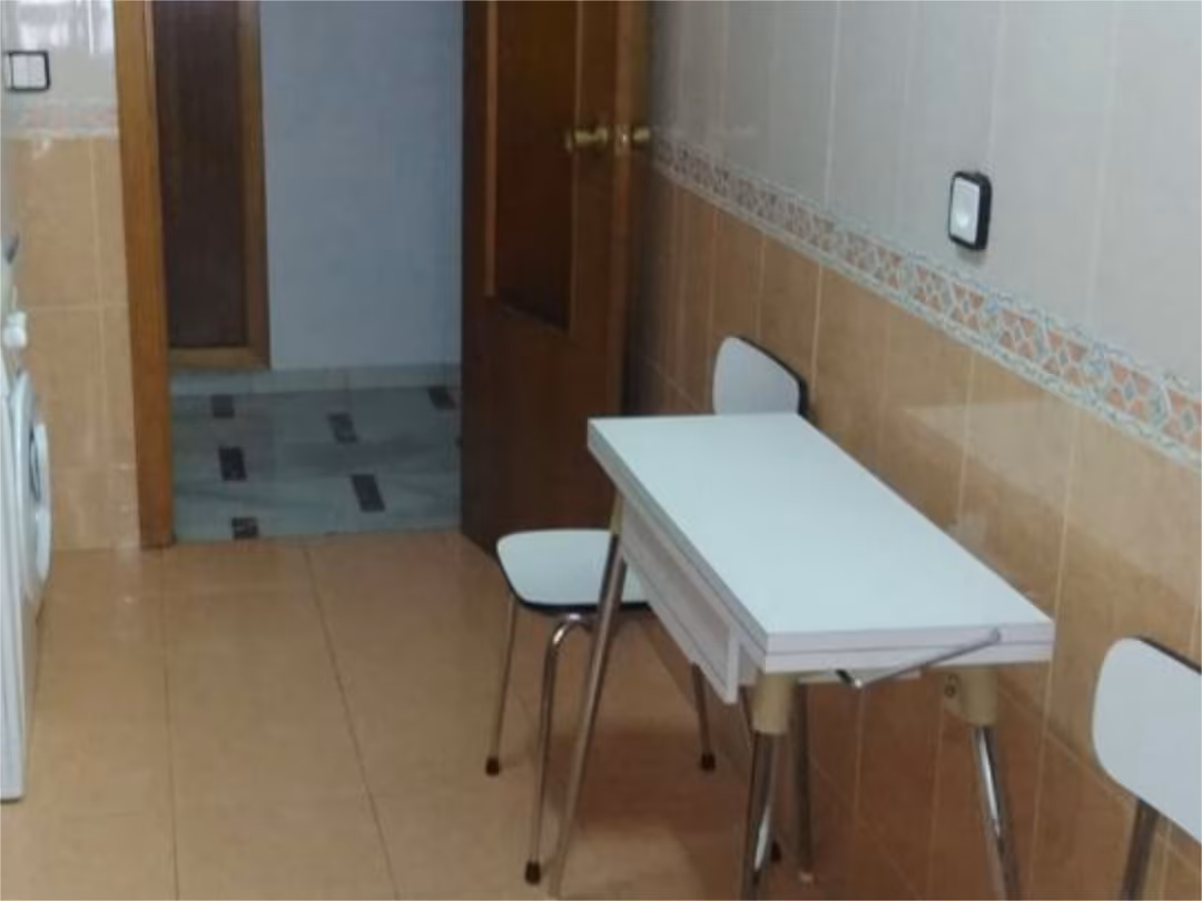 Piso en  Avenida de Manolete 4 - Foto 6