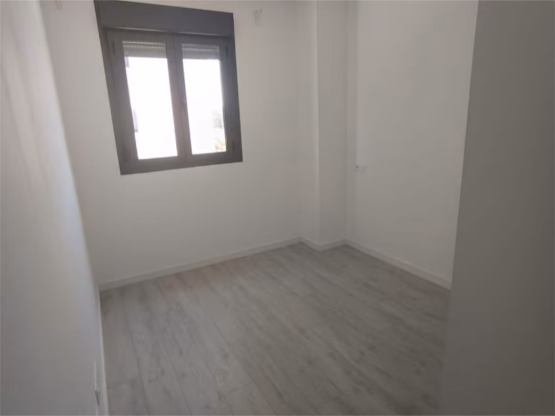 Piso en  Calle Periodista Juan Tribuna 1 - Foto 16