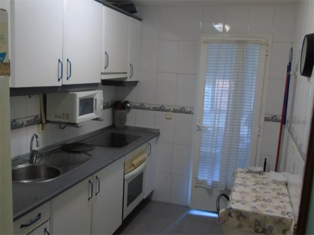 Piso en  Calle Nogal 9 - Foto 6