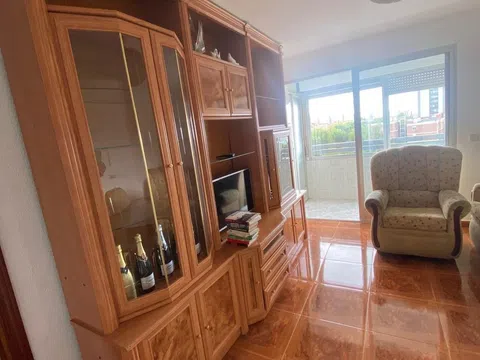 Piso en avenida del Marqués de Corbera, 62