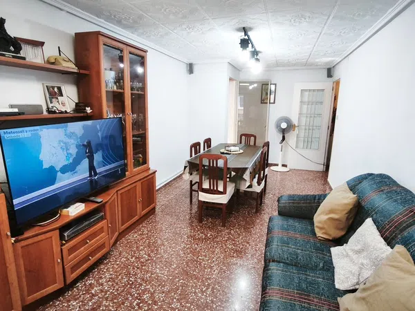 Piso en Calle Mare de Déu de Lourdes, 67, Zona Piscinas, Zona Piscinas - Foto 1