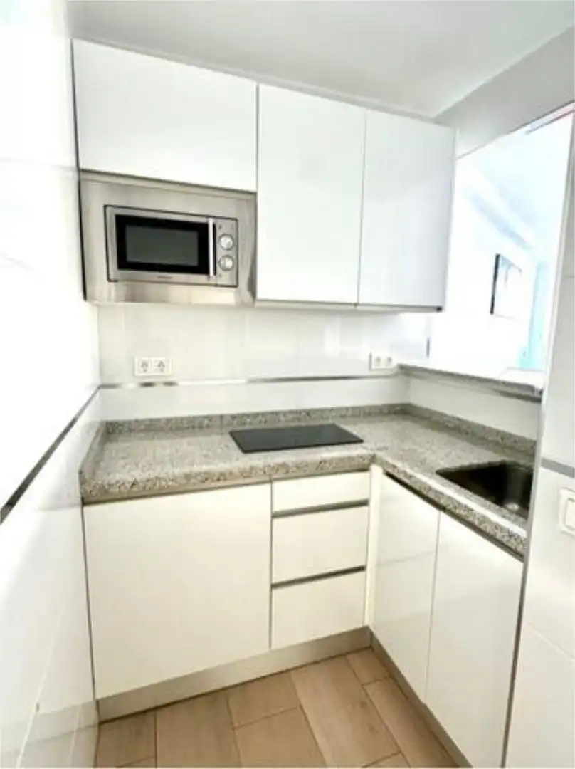 Apartamento en Av Torre Ladeada, Algarrobo-Costa - Foto 5