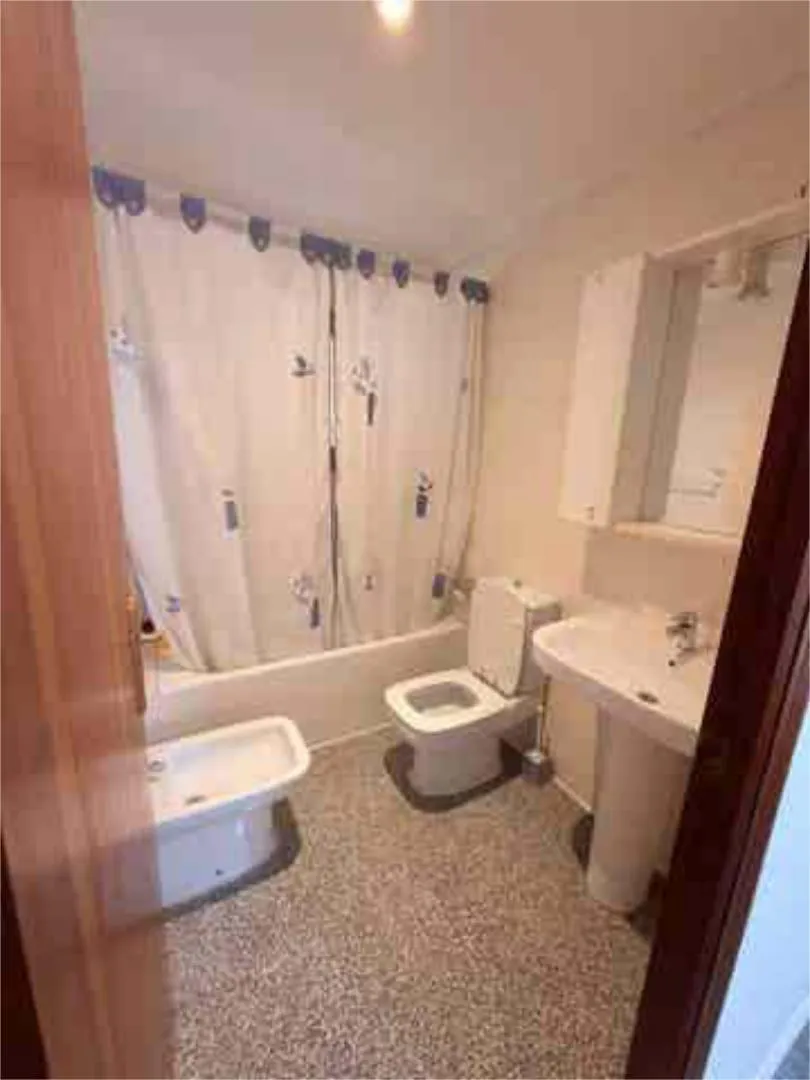 Piso en Plaza Madrid - Foto 8