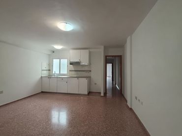 Piso en  Calle Familia Espino 57 - Foto 1