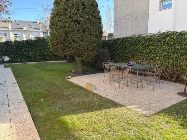 Chalet pareado en Barrio El Plantío - Foto 14