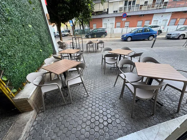 Local en Bar en Calle Tejares, 19, Ronda de Triana-Patrocinio-Turruñuelo - Foto 2