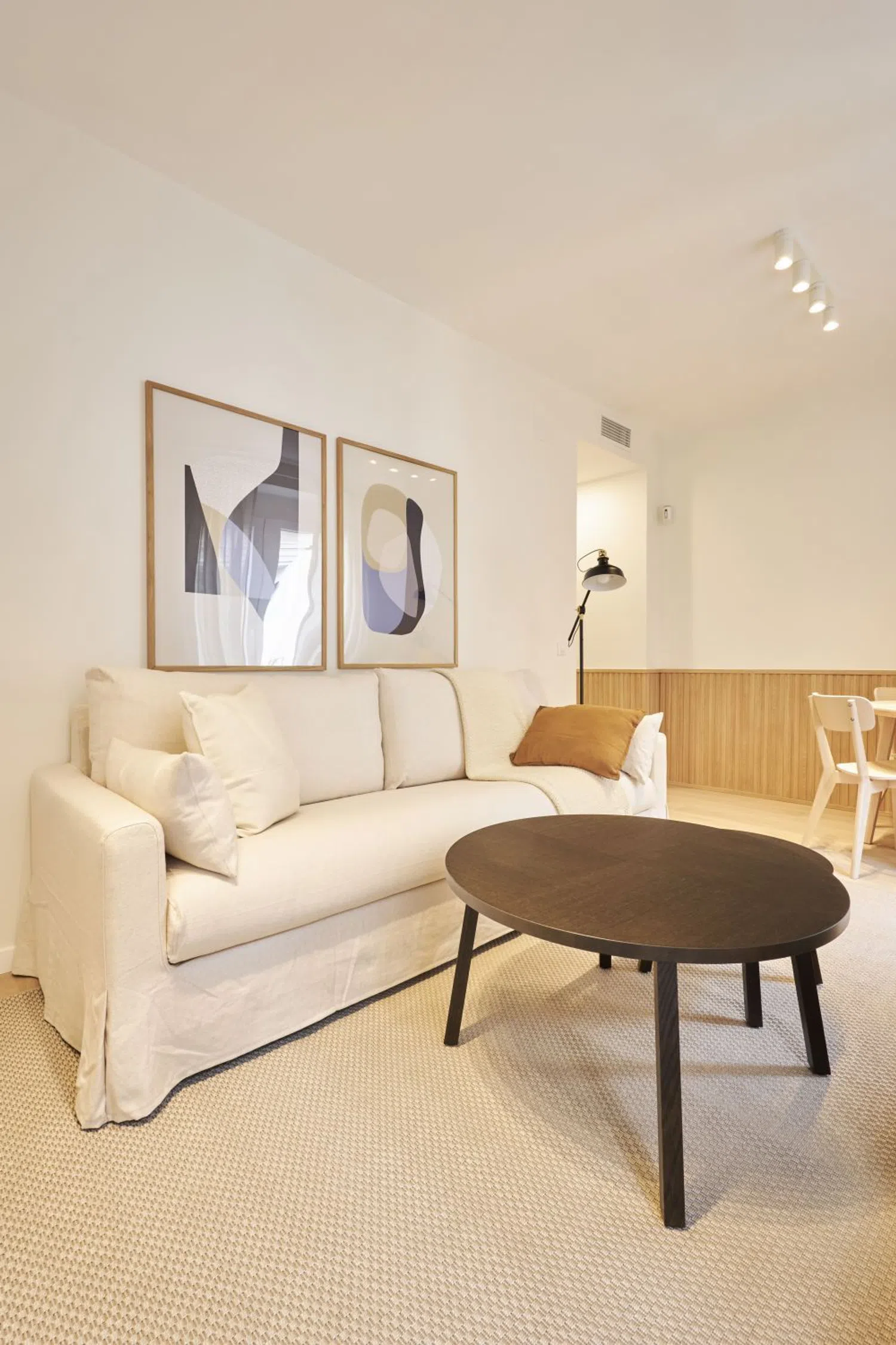 Piso en calle de Rodas - Foto 2