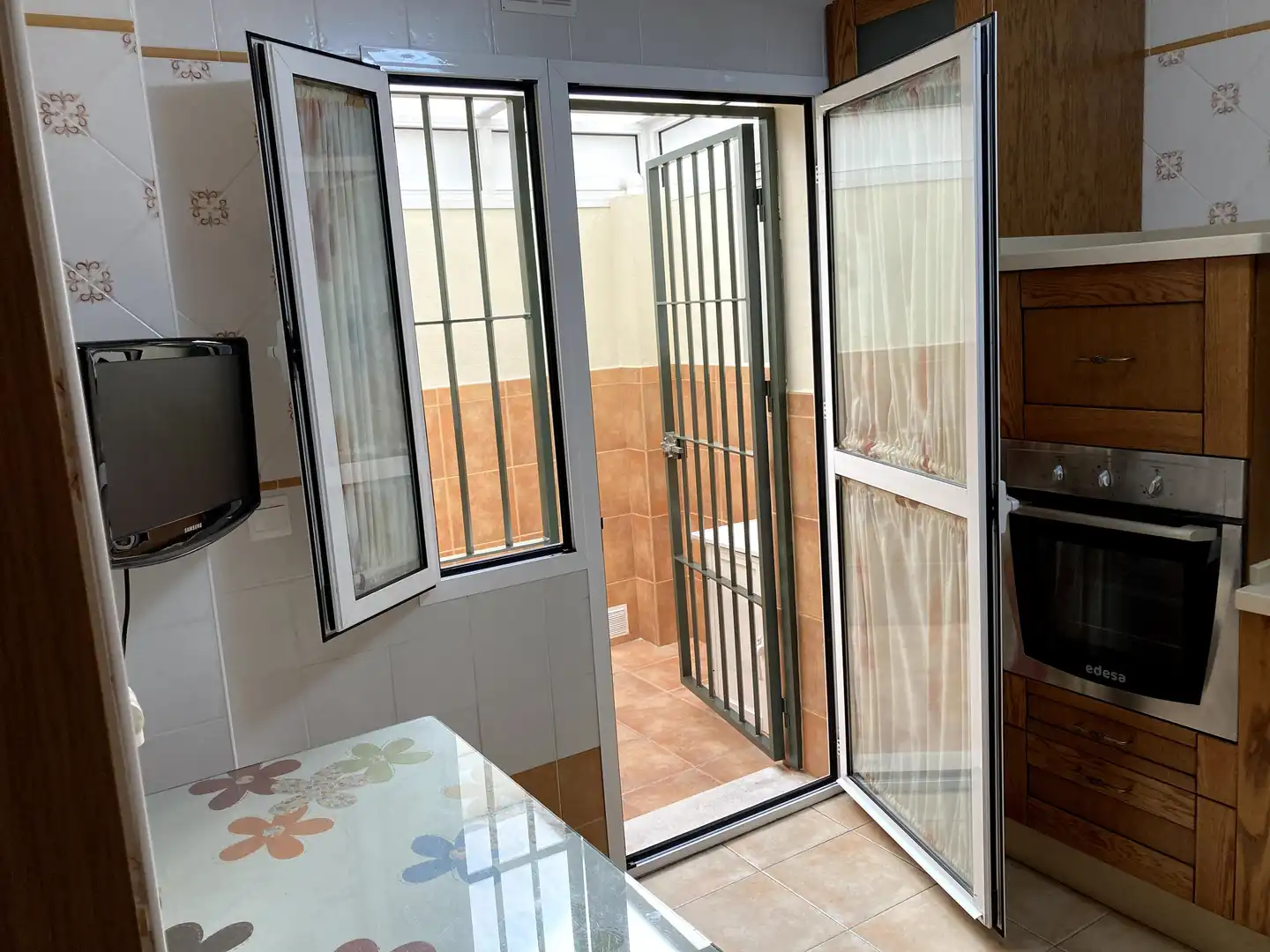Casa adosada en  Calle José Luis López-Aranguren 477 - Foto 9
