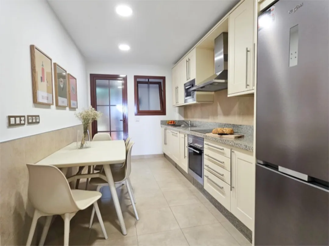 Piso en  Calle Pirineos 5 - Foto 2