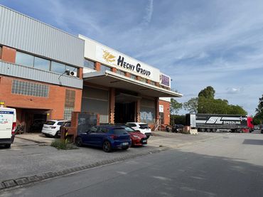 Nave Industrial en Sant Boi de Llobregat - Foto 1