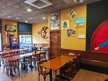 Local comercial en Badalona - Foto 4