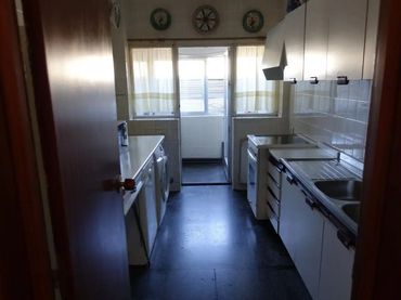 Piso en  Avenida Reyes Católicos 16 - Foto 4