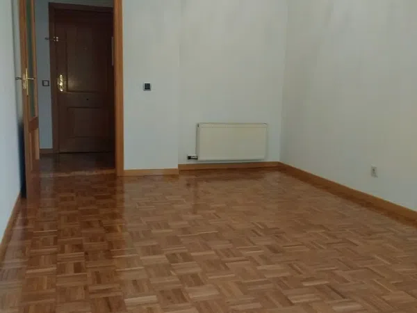 Piso en Artesanos, 66 - Foto 2