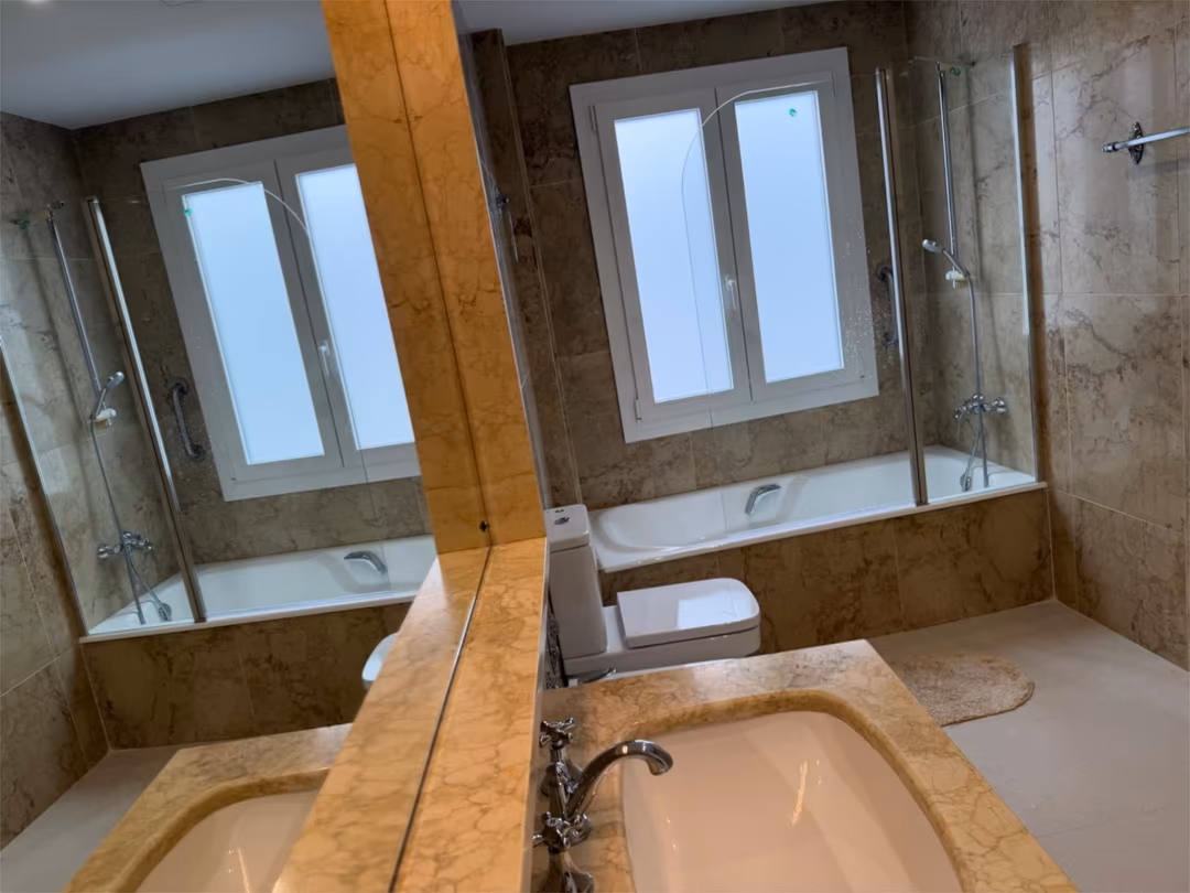 Piso en  Plaza de Colón 7 - Foto 13