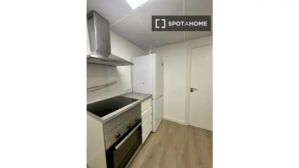 Piso en L'Hospitalet de Llobregat - Foto 13