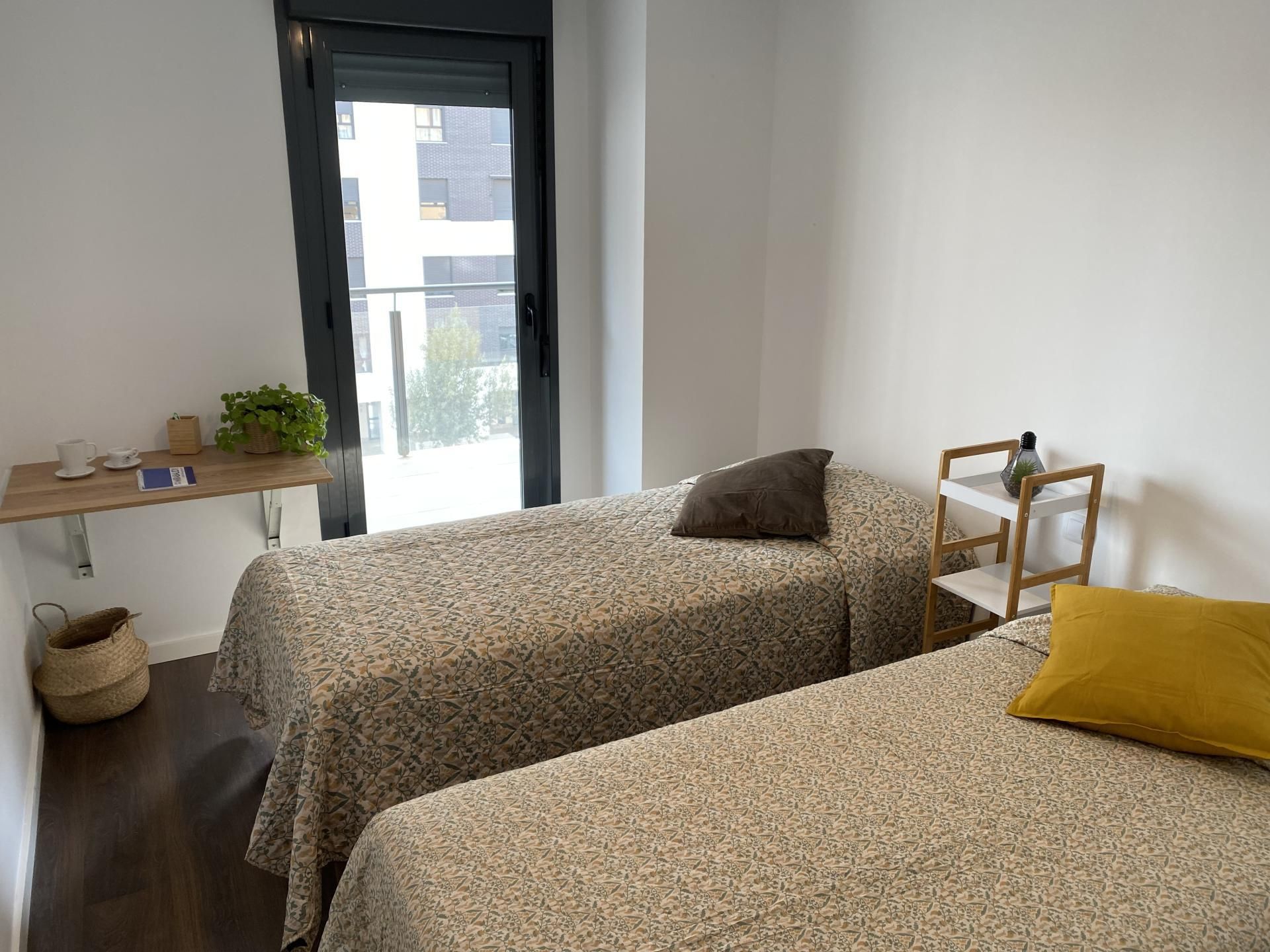 Piso en  Maestro José Garberí Serrano 11 - Foto 3