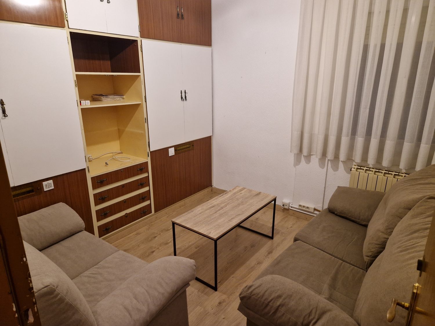 Piso en Avenida de la Paz, 73, Residencia, Residencia - Foto 2