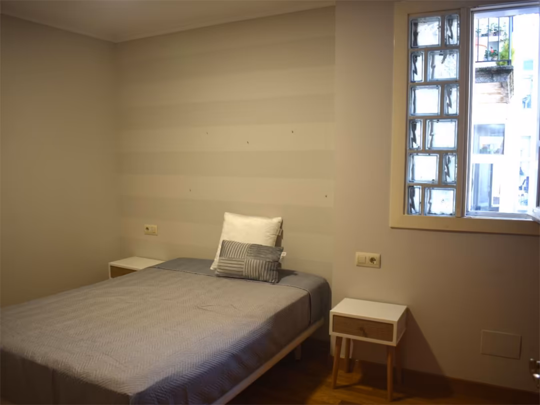 Piso en  Rúa Méndez Núñez 8