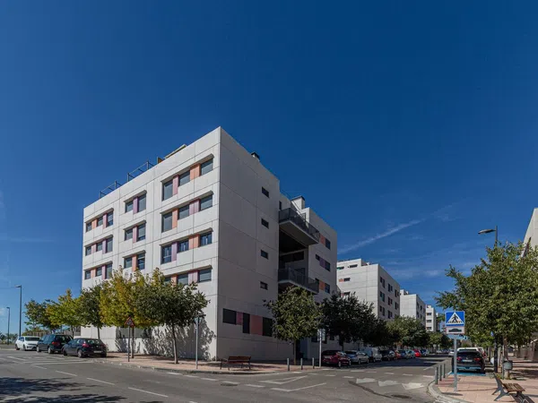 Piso en avenida de la Segunda República - Foto 1