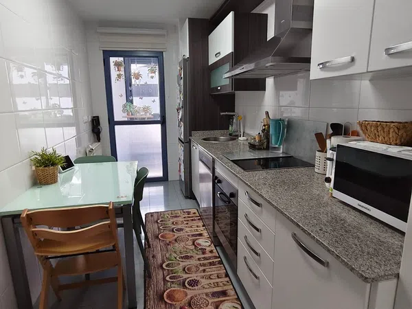 Piso en Calle Clara Campoamor, 5, La Rosaleda, La Rosaleda - Foto 3