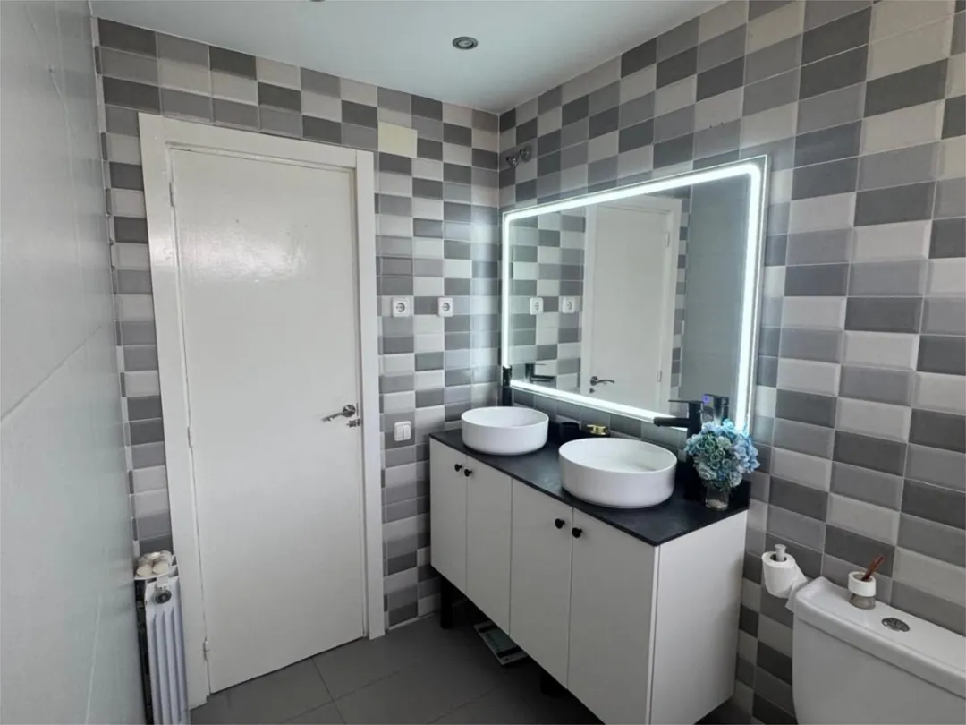 Piso en  Carrer de Joan Batllori 23 - Foto 14