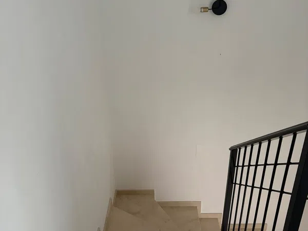 Chalet adosado en Palomares del Río - Foto 15