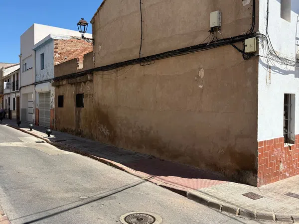 Chalet pareado en Calle de Santa Bàrbara, 32 - Foto 2