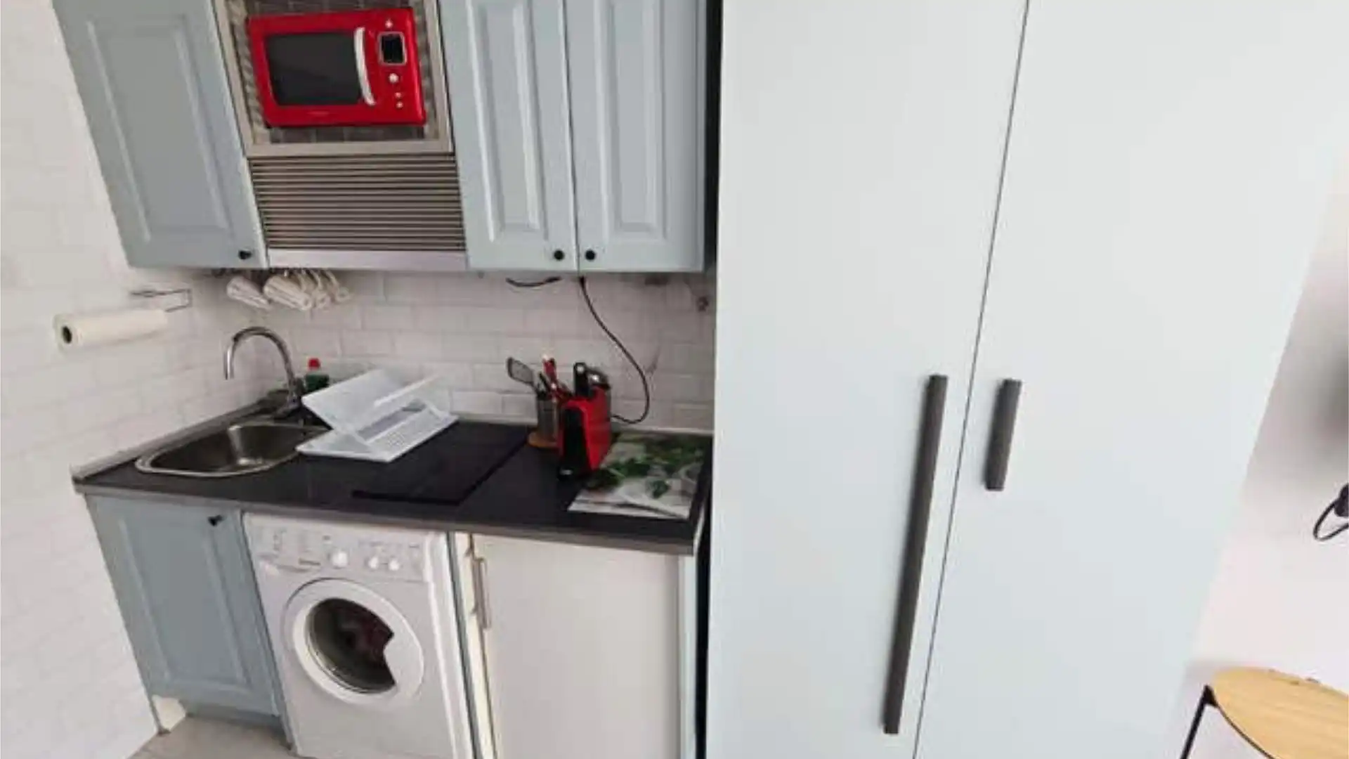 Estudio en HOTEL VICTORIA,H PRINCESA,MERCADONA - Foto 5