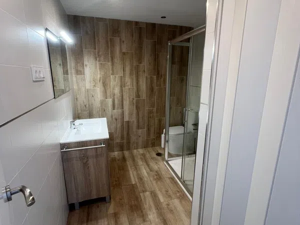 Piso en Avenida Juan Sebastián Elcano, 129 - Foto 5