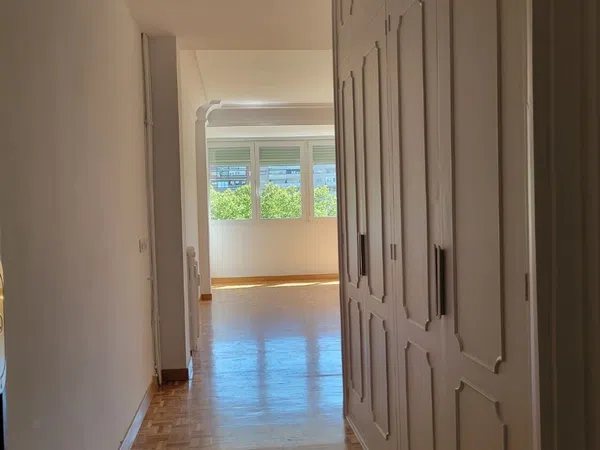 Piso en Urb. 1 escalera Barrio Cuatro Caminos